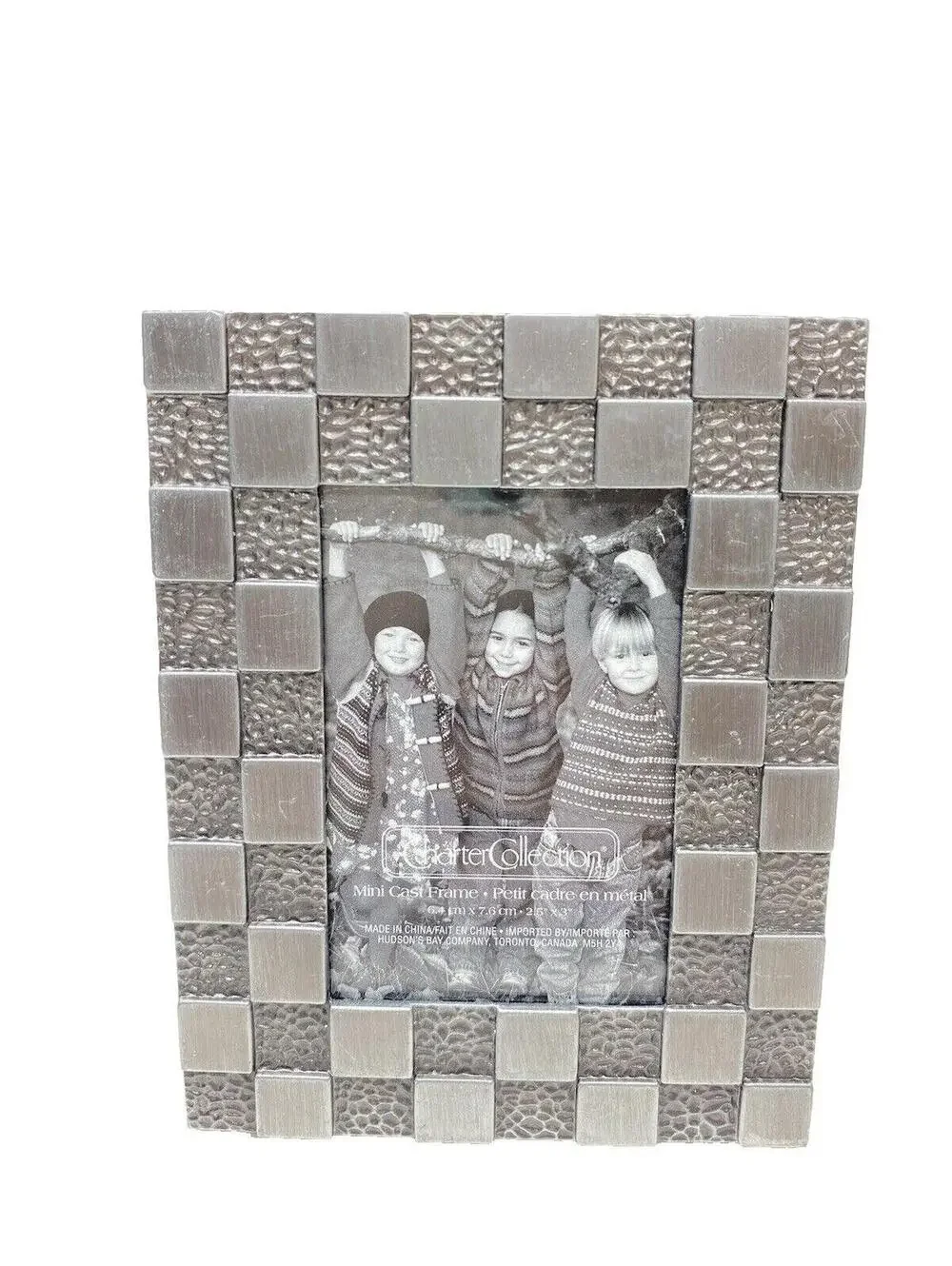 Checkered Photo Frame  6.4cm x 7.6cm, Modern Silver Shade Metal, New Gift!